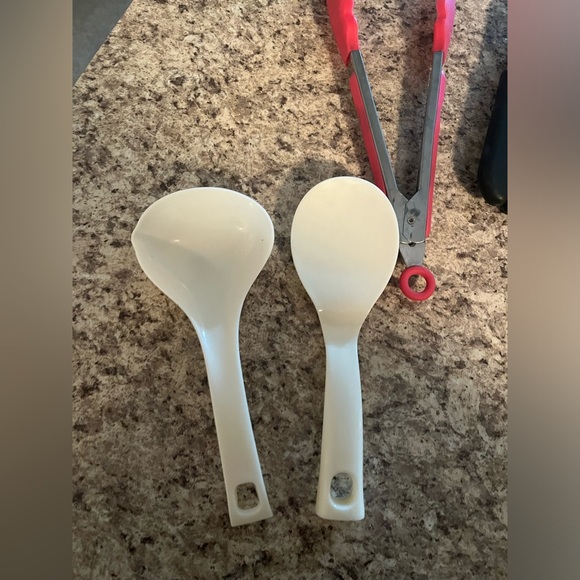 Kitchen utensils - Picture 3 of 4